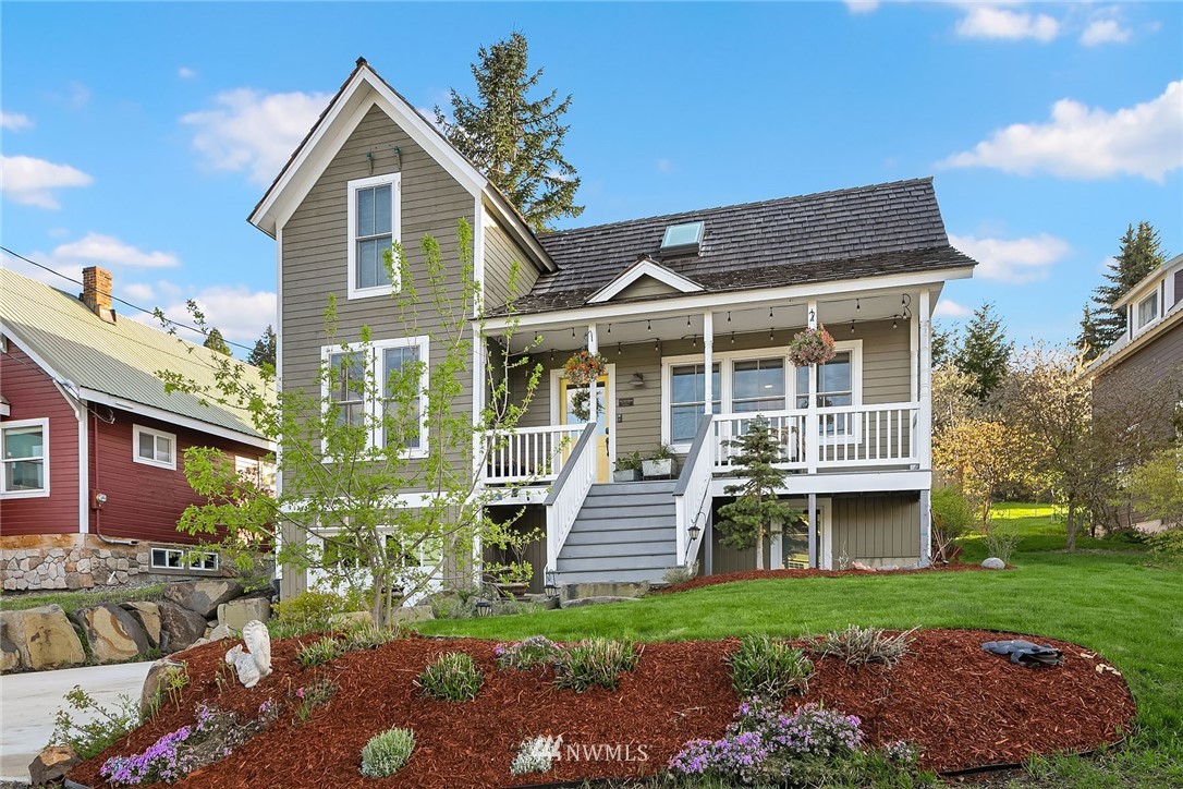 314 South 2nd Street, Roslyn, WA 98941 Compass