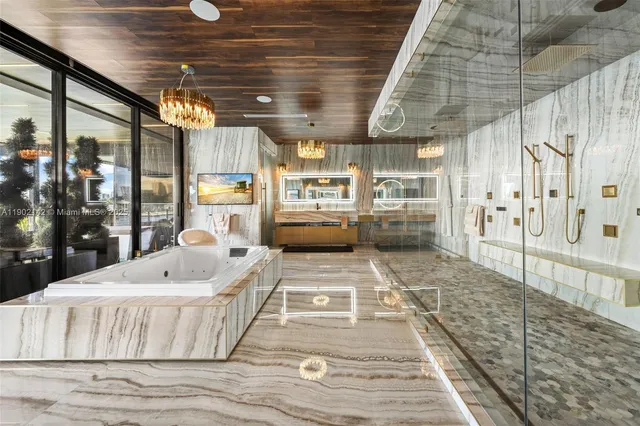 $39,995,000 | 733 Middle River Drive, Fort Lauderdale, FL 33304