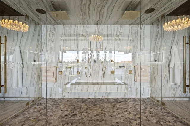 $39,995,000 | 733 Middle River Drive, Fort Lauderdale, FL 33304