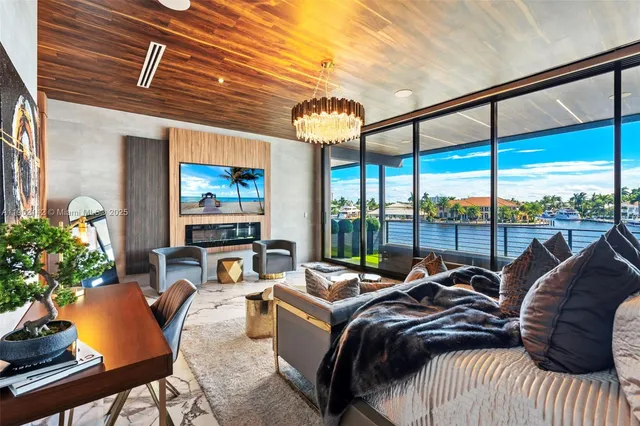 $39,995,000 | 733 Middle River Drive, Fort Lauderdale, FL 33304