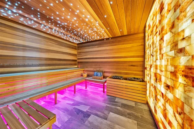 $39,995,000 | 733 Middle River Drive, Fort Lauderdale, FL 33304