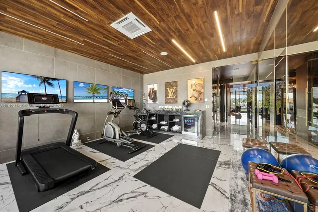$39,995,000 | 733 Middle River Drive, Fort Lauderdale, FL 33304
