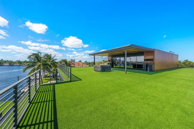 $39,995,000 | 733 Middle River Drive, Fort Lauderdale, FL 33304