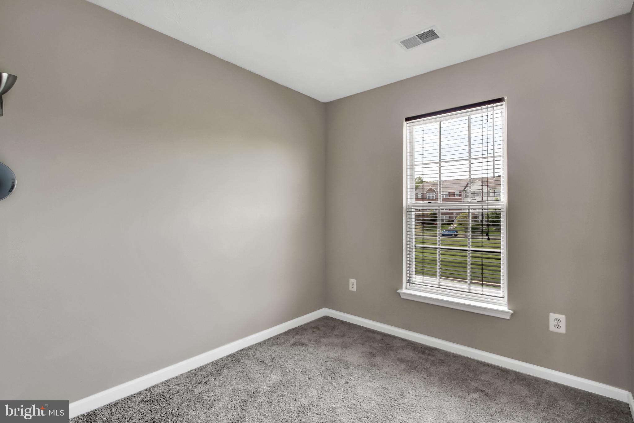 5014 Finsbury Road Baltimore, MD 21237 - Photo 20 of 26 Gallery Image 20