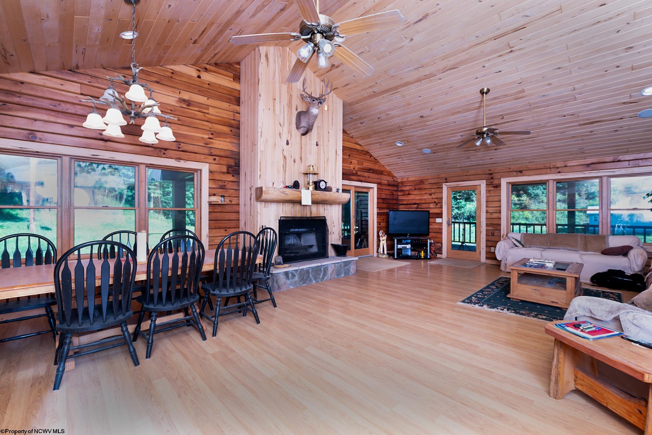 475 Rohrig Smithfield, WV 26437 - Photo 6 of 33 Gallery Image 6