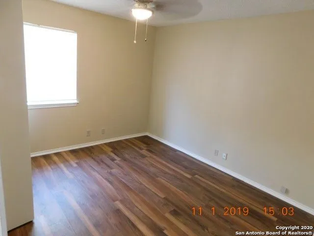 $875 | 5212 Meadow Field, Unit 4, San Antonio, TX 78250