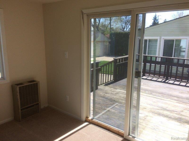 482 Fisher Road Grosse Pointe Farms, MI 48230 - Photo 13 of 15