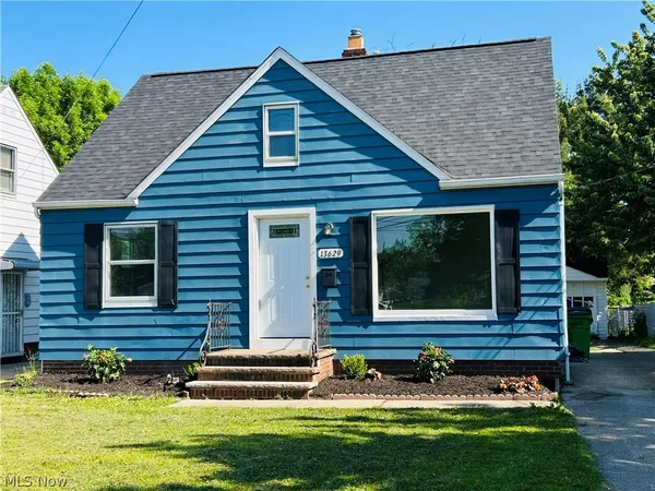 $164,900 | 13629 Granger Road, Garfield Heights, OH 44125