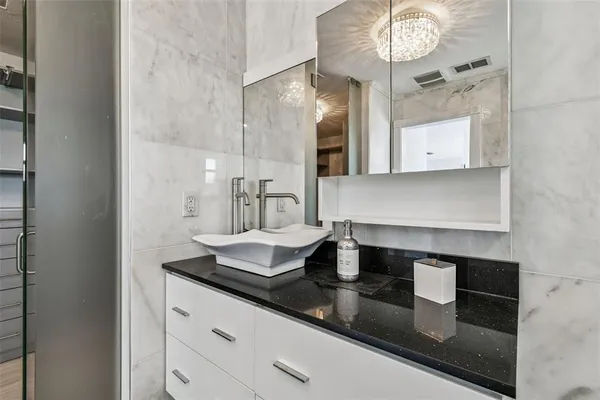 $1,999,000 | 221 Howard Drive, Belleair Beach, FL 33786