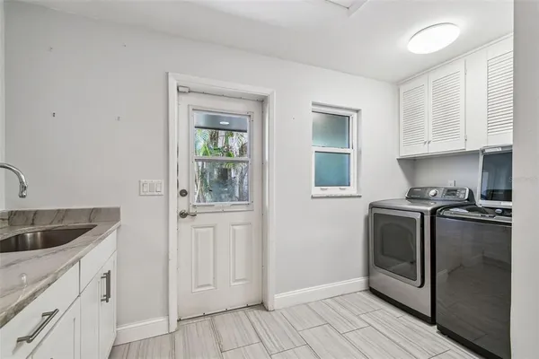 $1,999,000 | 221 Howard Drive, Belleair Beach, FL 33786