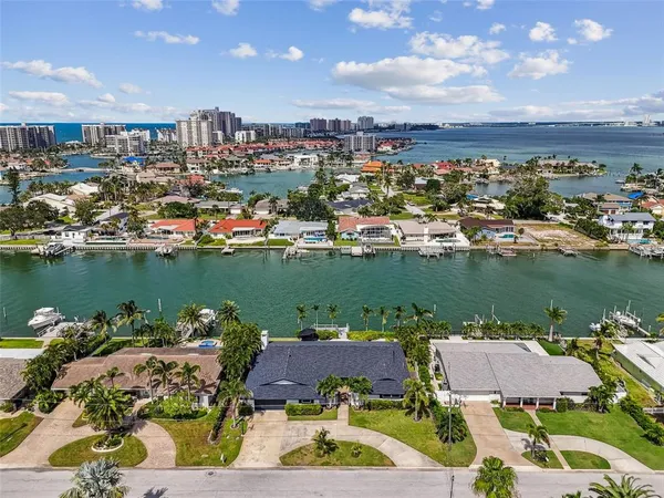 $1,999,000 | 221 Howard Drive, Belleair Beach, FL 33786