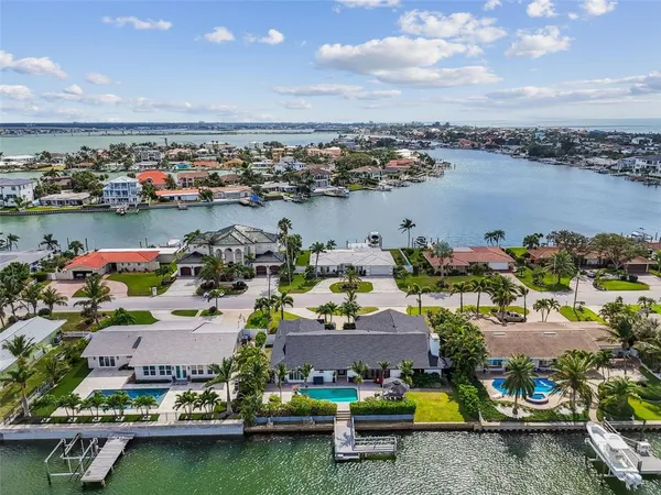 $1,999,000 | 221 Howard Drive, Belleair Beach, FL 33786