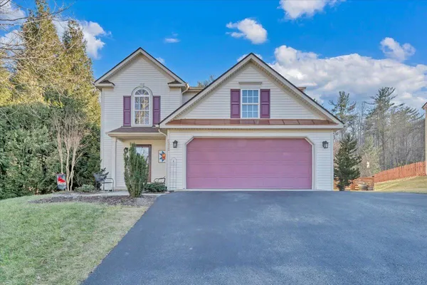 $460,000 | 6315 Monet Drive, Roanoke, VA 24018