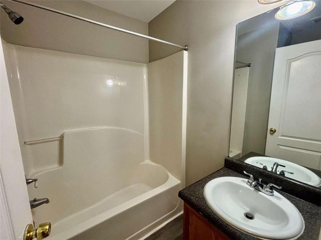 2595 Elliott Street Northwest Atlanta, GA 30318 - Photo 24 of 27