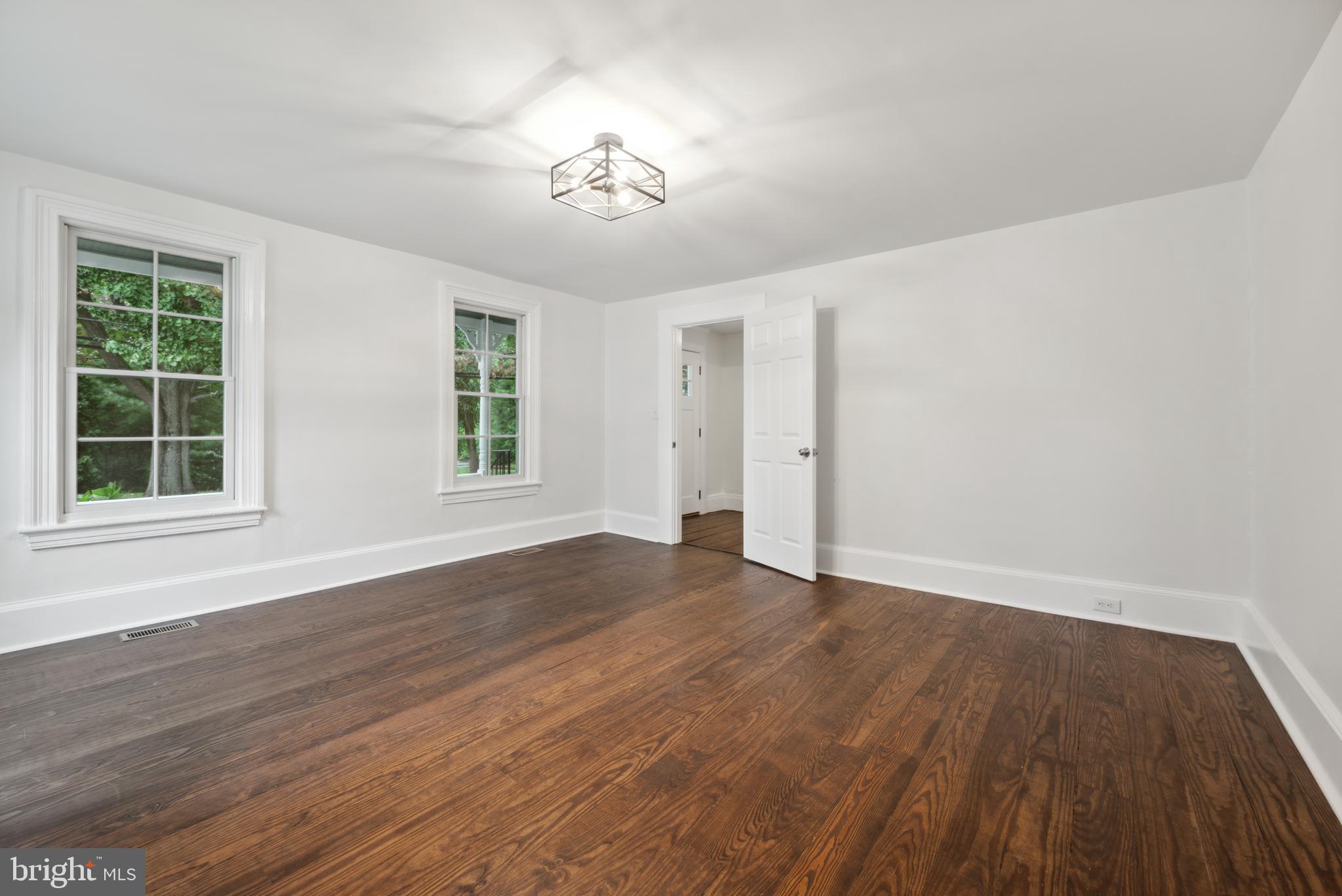 18 Station Road Cranbury, NJ 08512 - Photo 18 of 34 Gallery Image 18