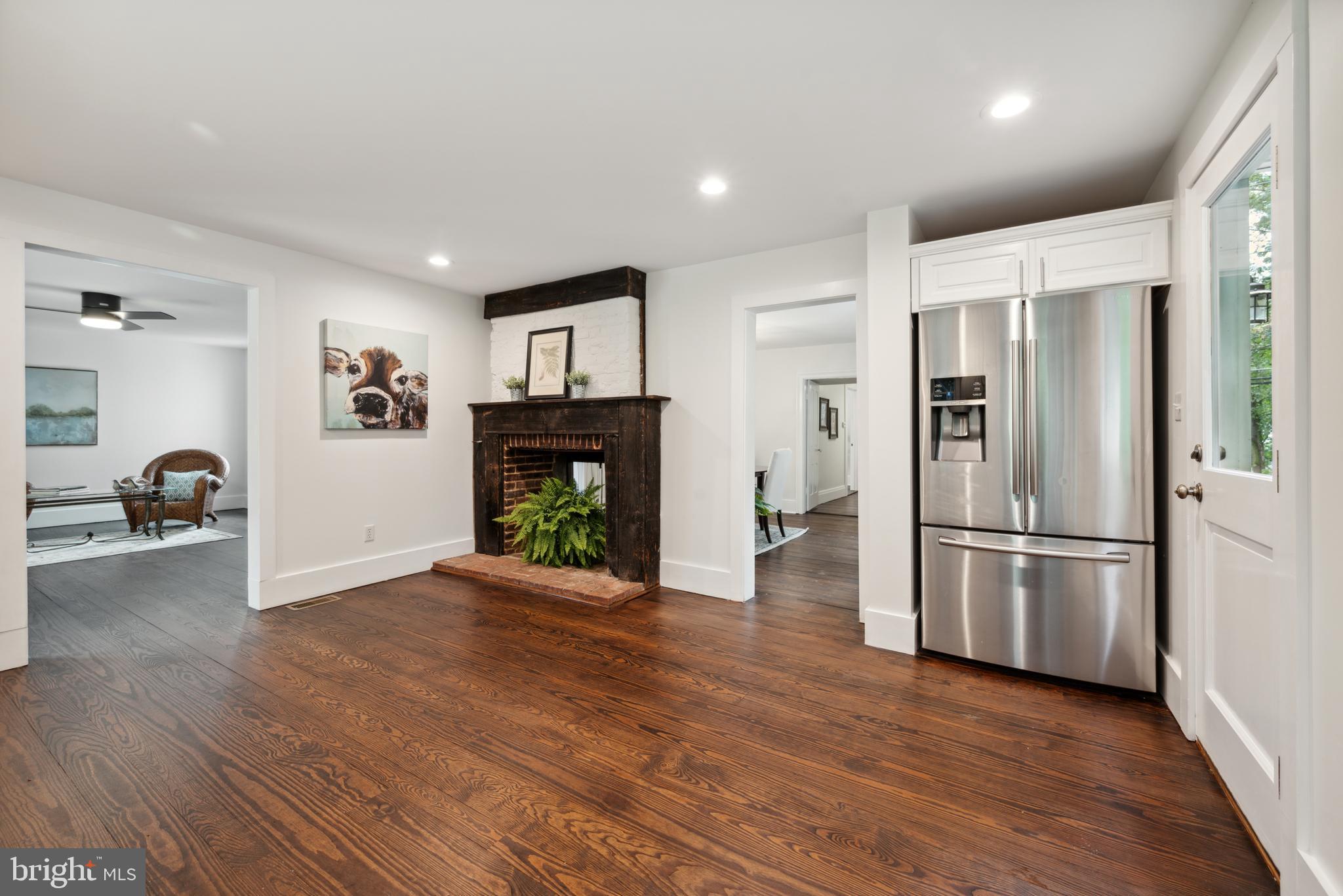 18 Station Road Cranbury, NJ 08512 - Photo 7 of 34 Gallery Image 7