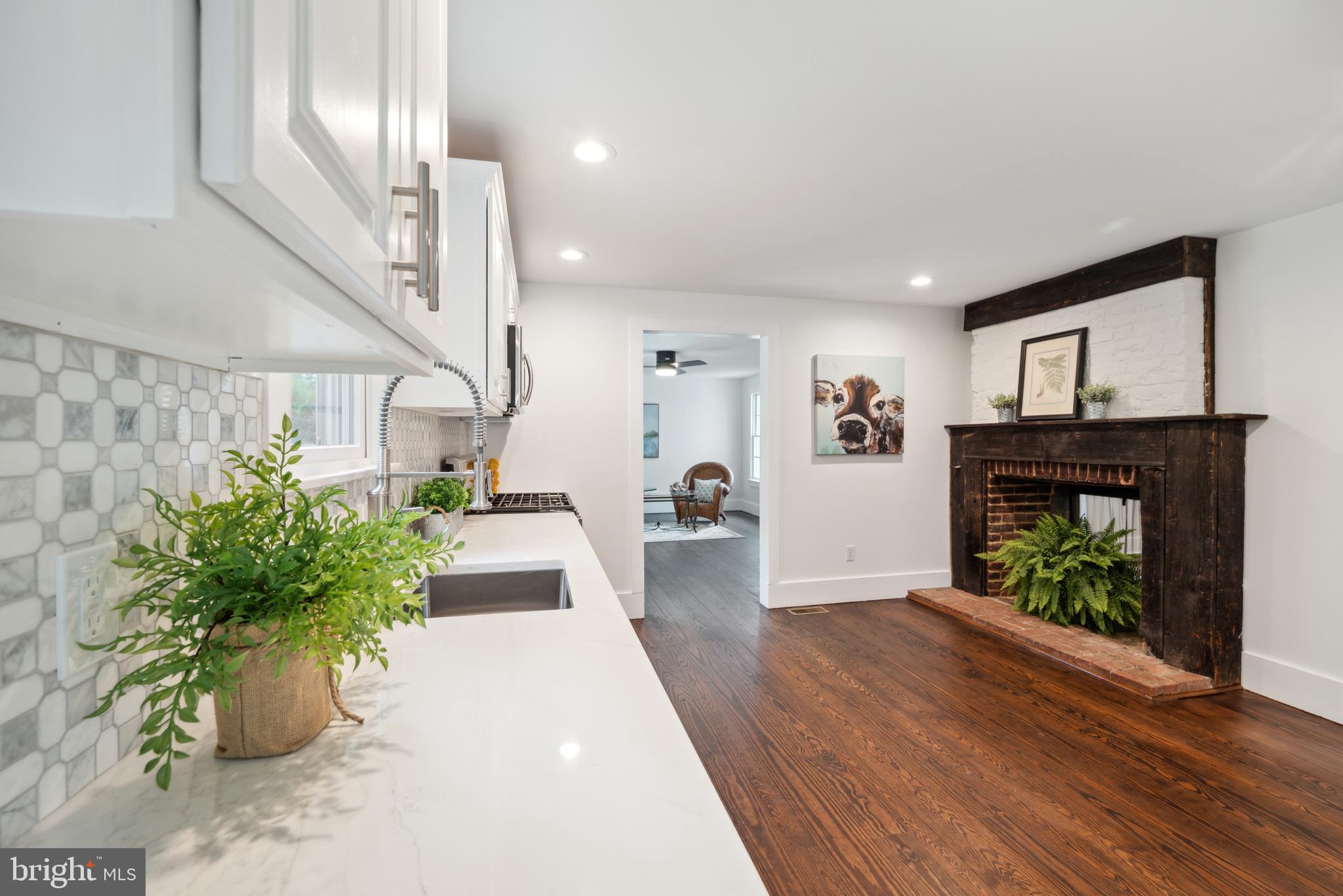 18 Station Road Cranbury, NJ 08512 - Photo 8 of 34 Gallery Image 8