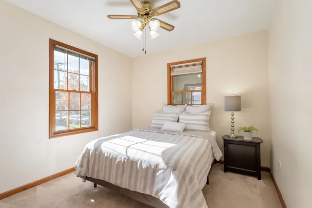 $299,900 | 409 South Hale Street, Wheaton, IL 60187