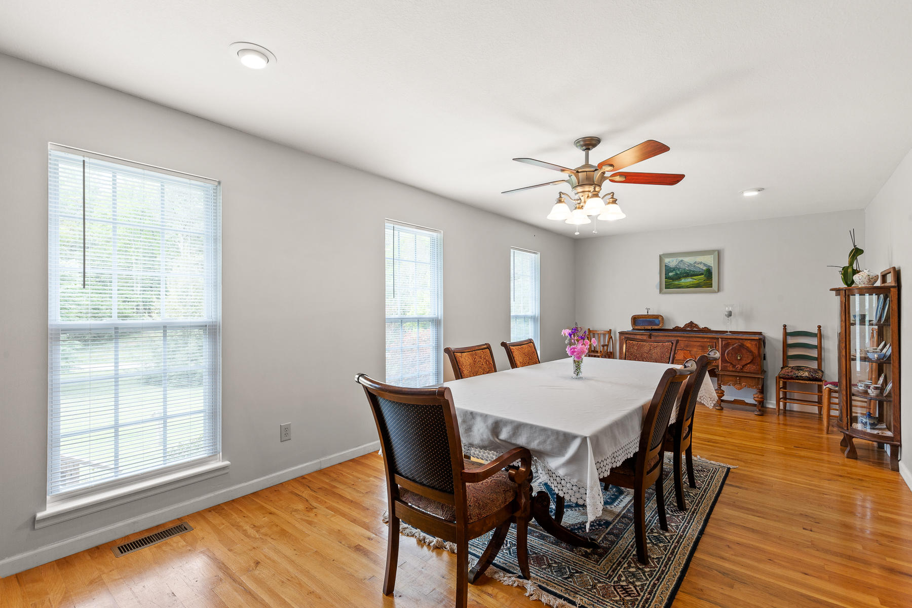 225 Lee School Road LaFayette, GA 30728 - Photo 11 of 48 Formal Dining Room