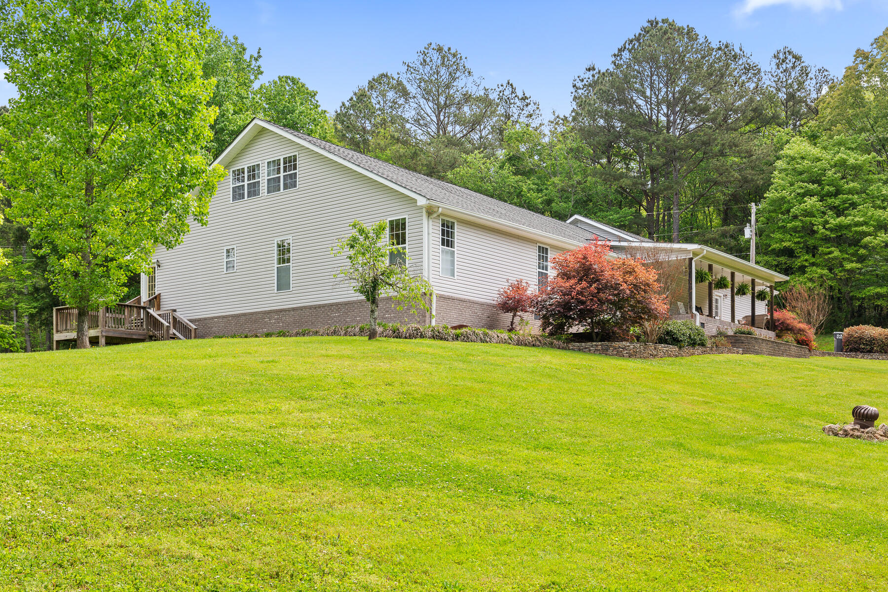 225 Lee School Road LaFayette, GA 30728 - Photo 3 of 48 Side View