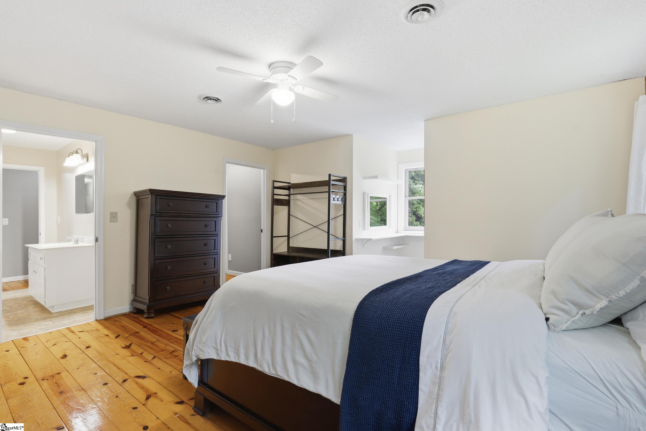 211 Narrow Way Travelers Rest, SC 29690 - Photo 17 of 47