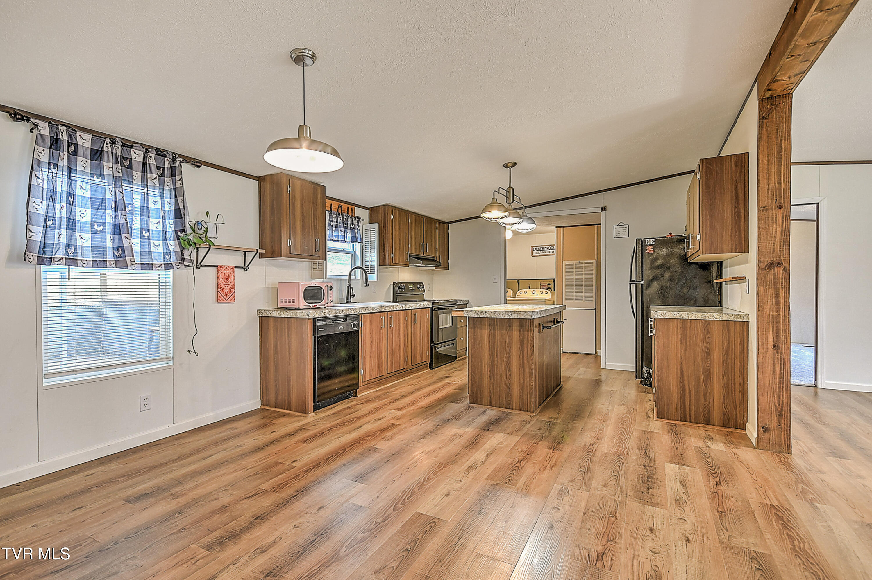 691 Lloyds Chapel Road Church Hill, TN 37642 - Photo 13 of 56 691 Lloyds Chapel KB-RF-12