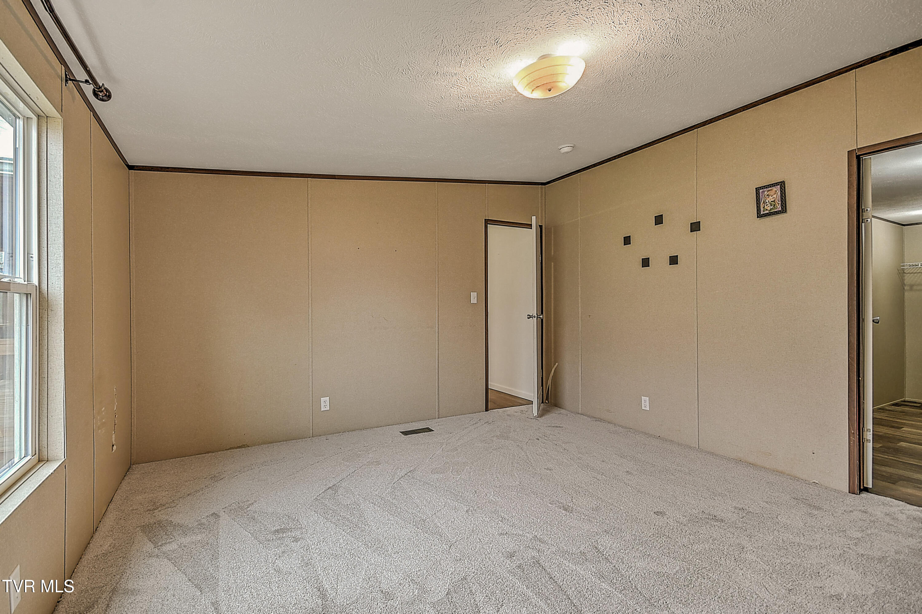 691 Lloyds Chapel Road Church Hill, TN 37642 - Photo 30 of 56 691 Lloyds Chapel KB-RF-25