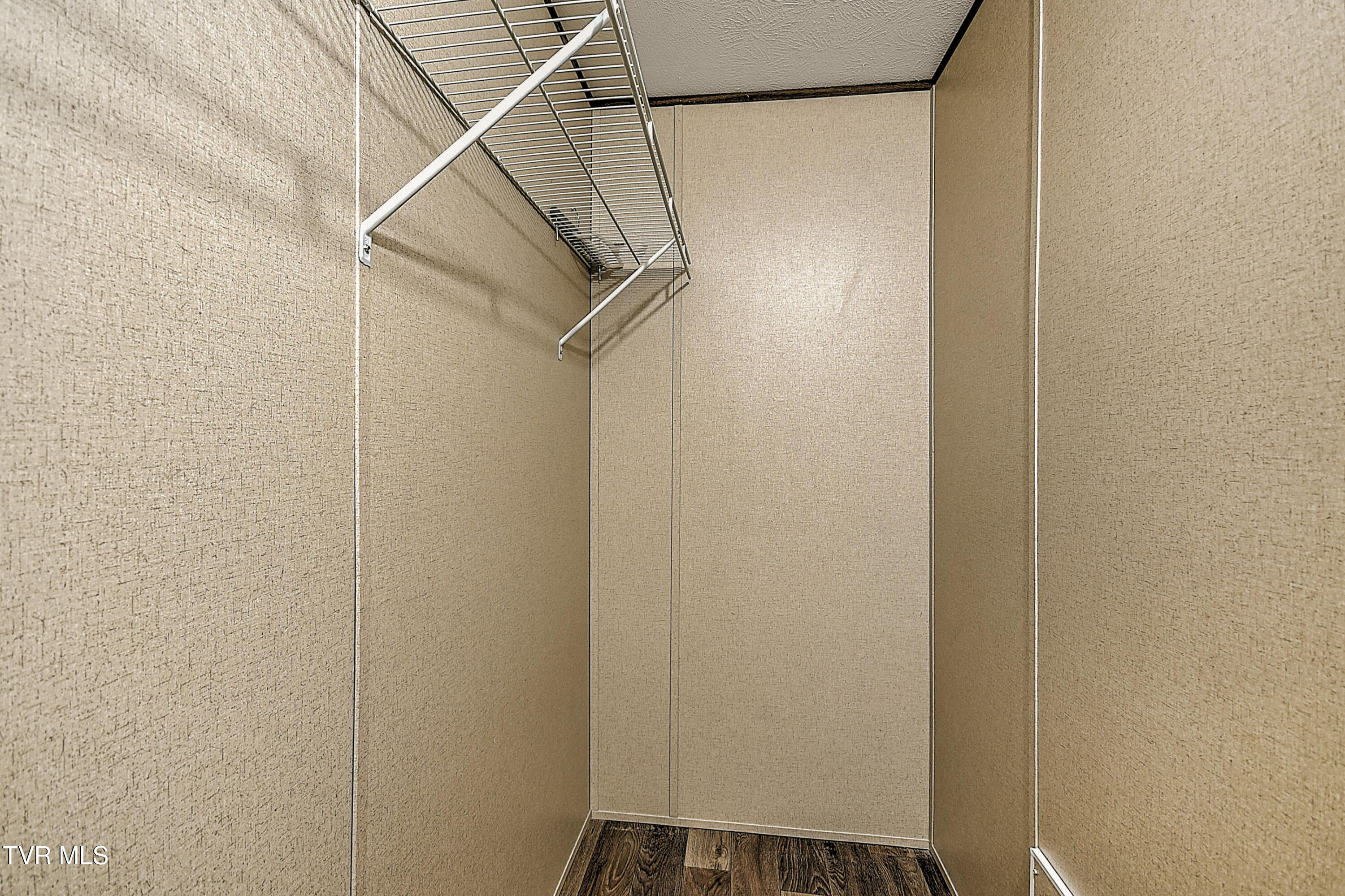 691 Lloyds Chapel Road Church Hill, TN 37642 - Photo 34 of 56 691 Lloyds Chapel KB-RF-28