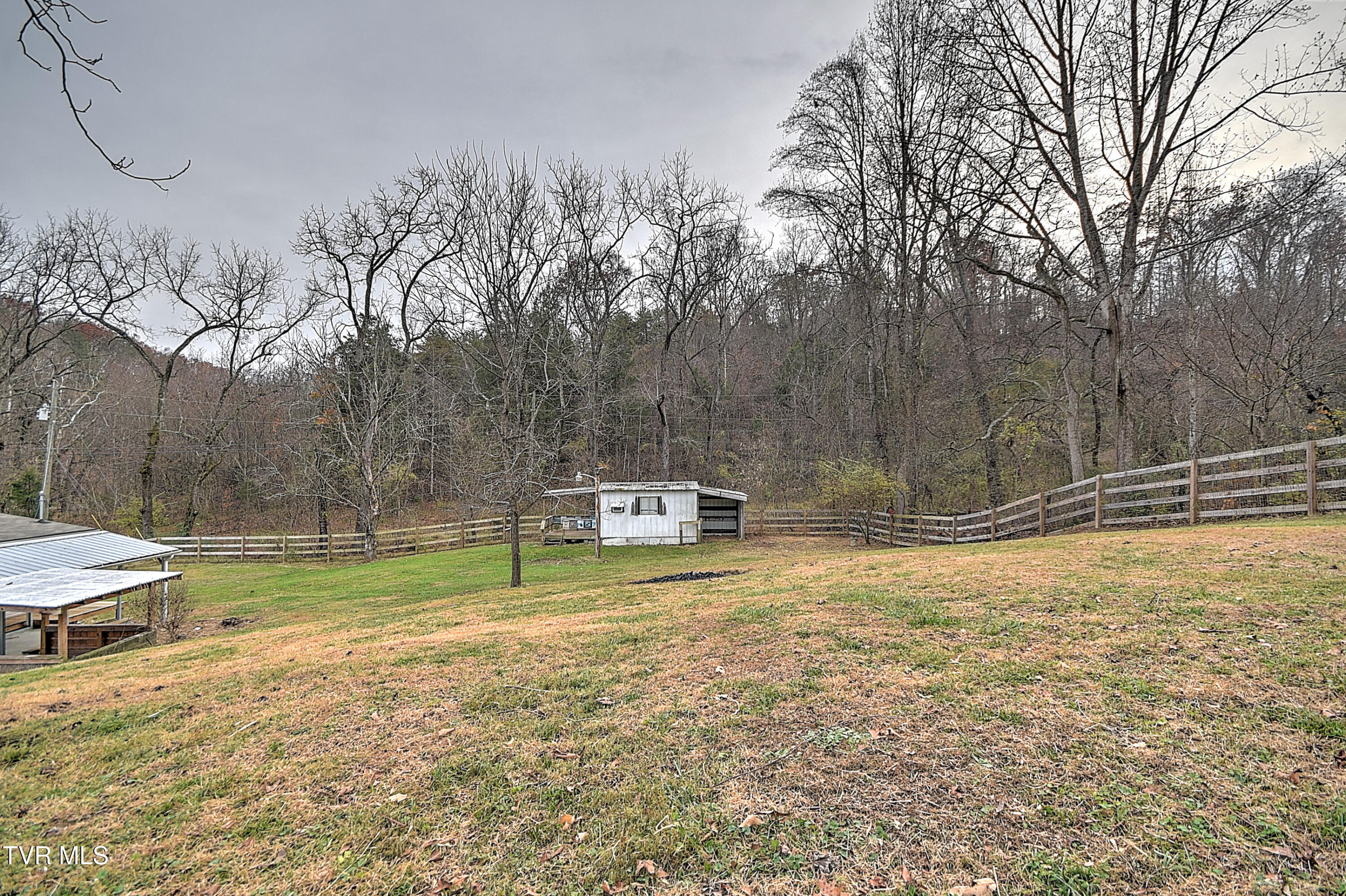 691 Lloyds Chapel Road Church Hill, TN 37642 - Photo 39 of 56 691 Lloyds Chapel KB-RF-51