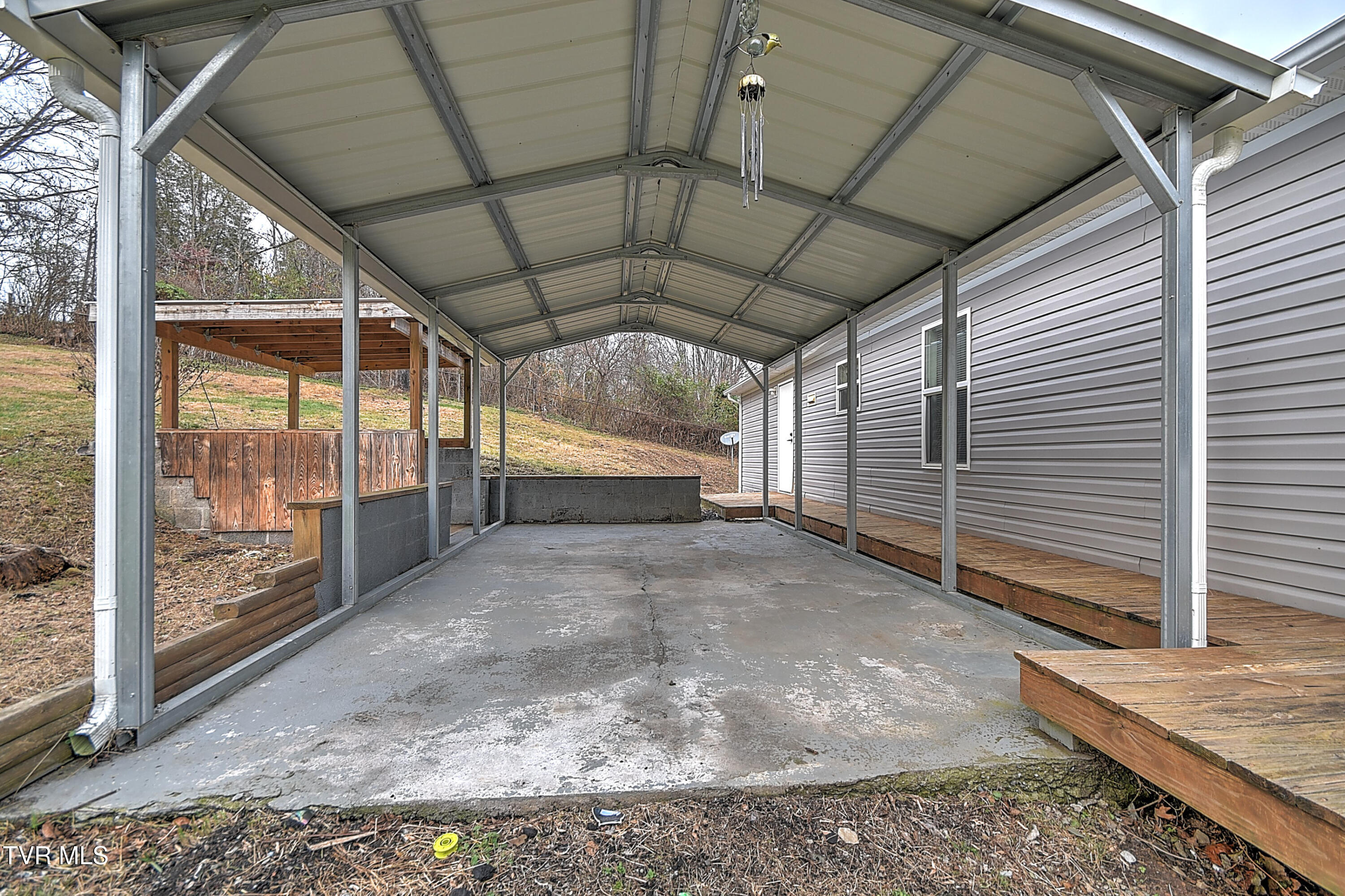 691 Lloyds Chapel Road Church Hill, TN 37642 - Photo 41 of 56 691 Lloyds Chapel KB-RF-53