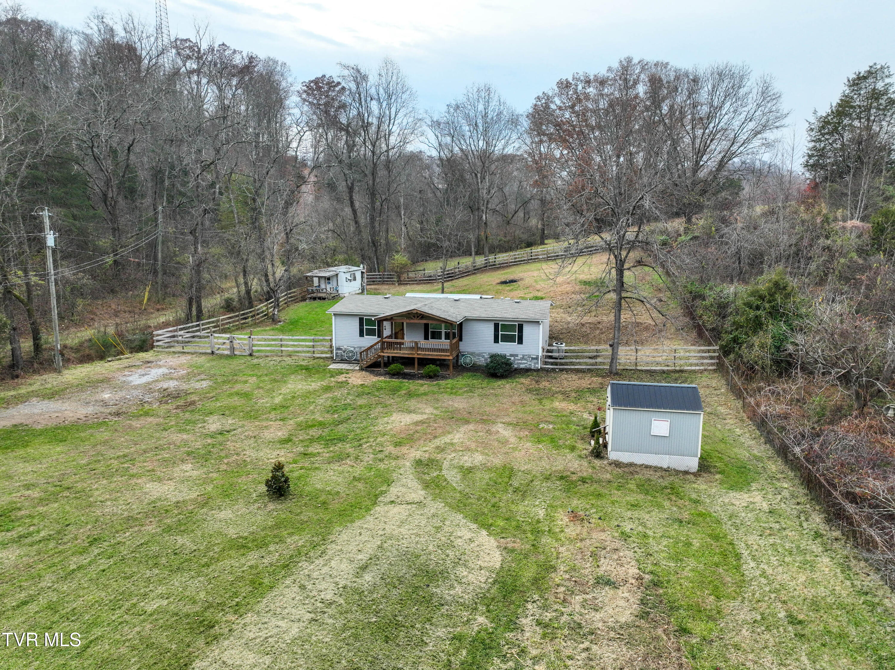 691 Lloyds Chapel Road Church Hill, TN 37642 - Photo 52 of 56 691 Lloyds Chapel Rd Drone KB-RB-2