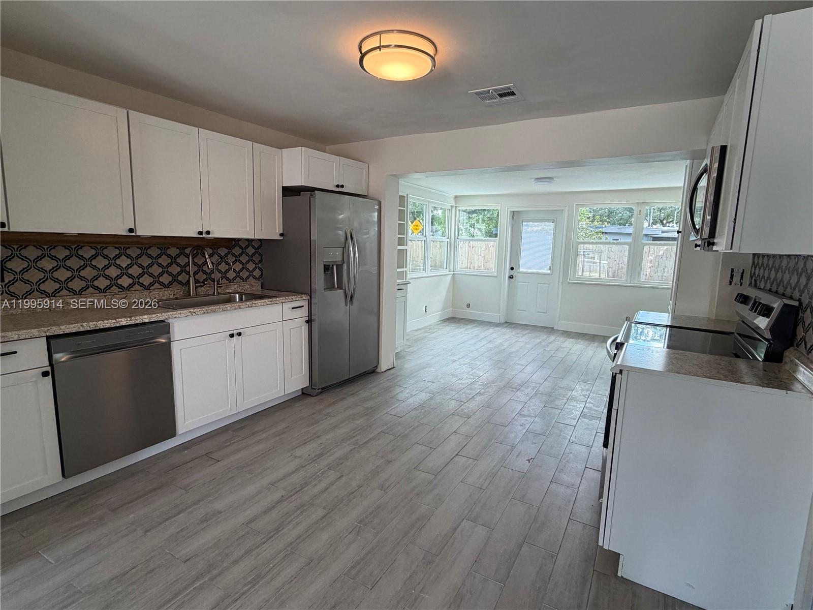 6604 Raleigh Street Hollywood, FL 33024 - Photo 3 of 8