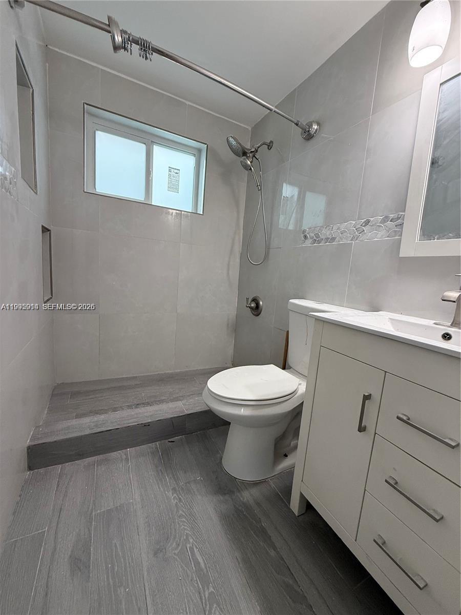 6604 Raleigh Street Hollywood, FL 33024 - Photo 5 of 8