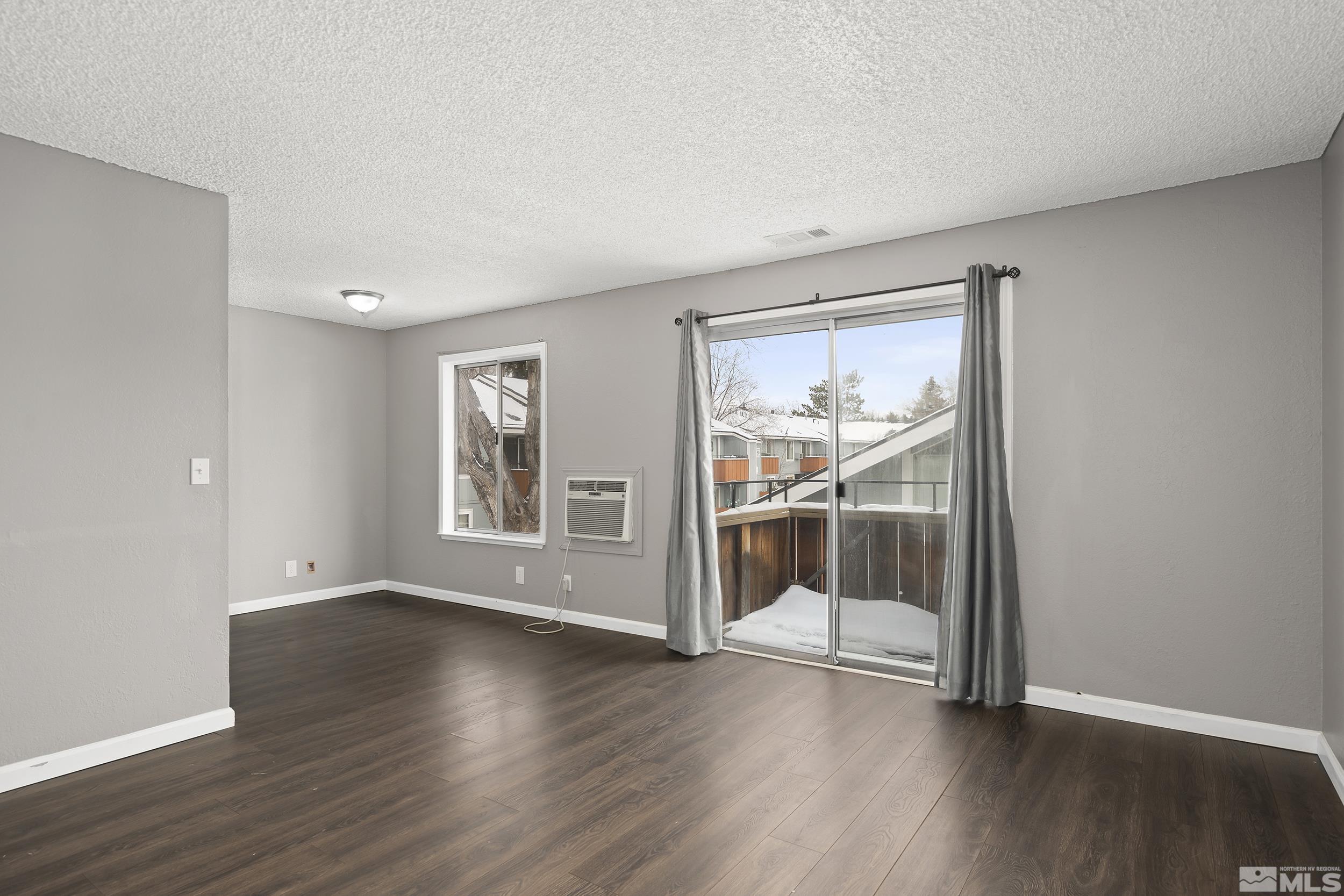4602 Neil Road, Unit 78 Reno, NV 89502 - Photo 5 of 15 Photo 5