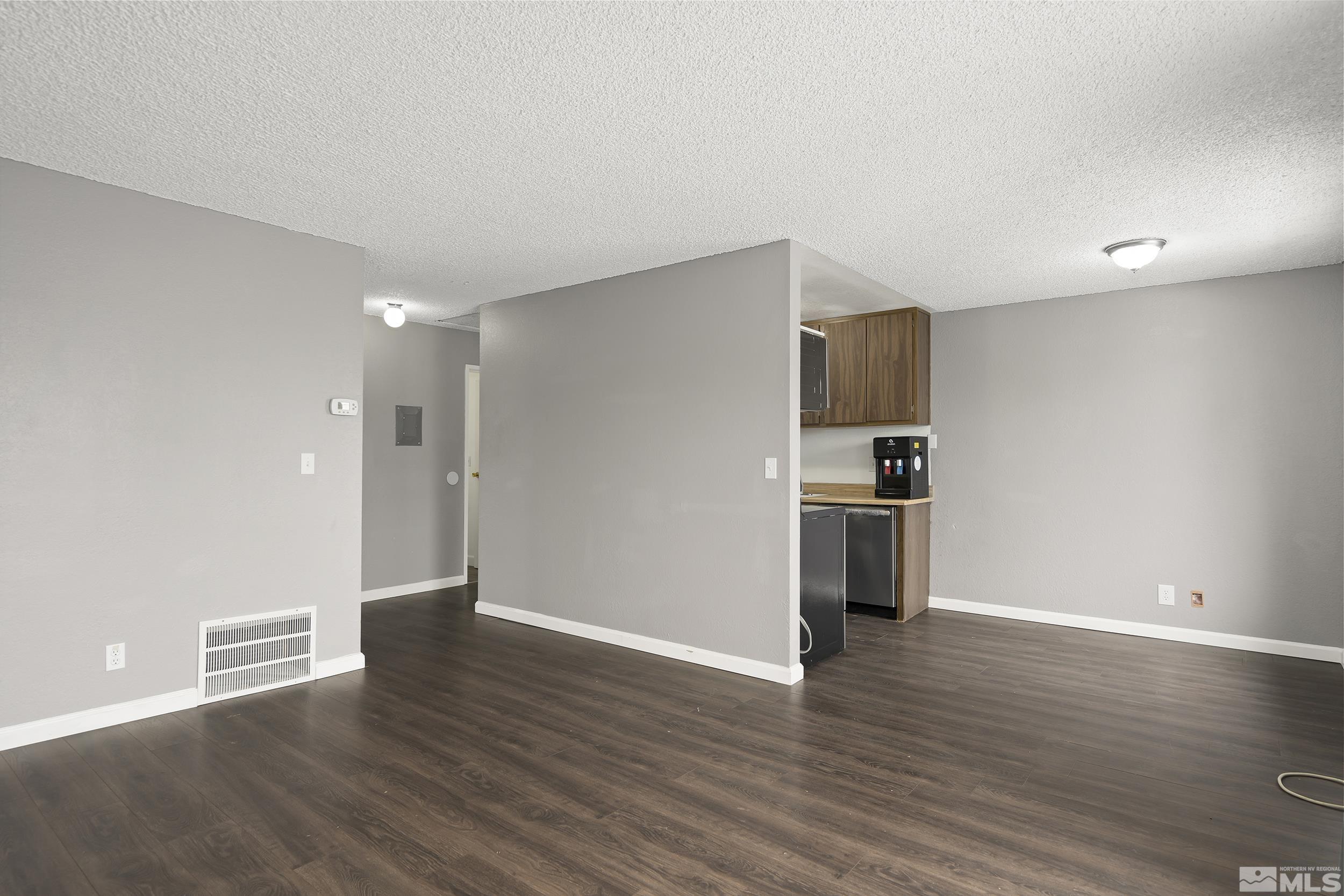 4602 Neil Road, Unit 78 Reno, NV 89502 - Photo 6 of 15 Photo 6
