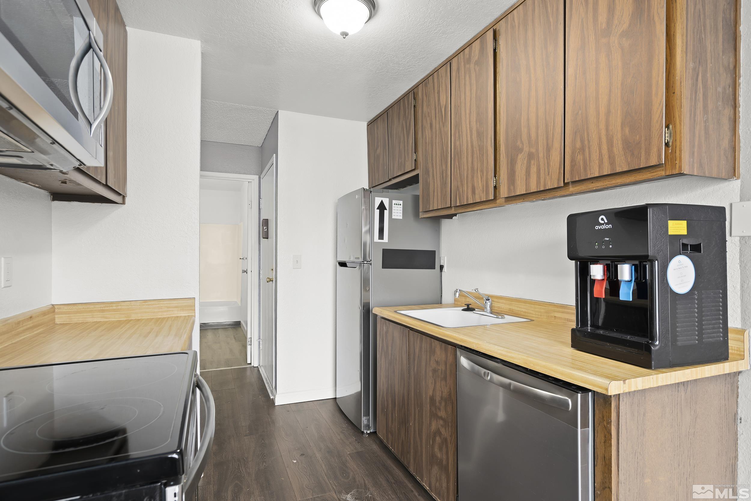 4602 Neil Road, Unit 78 Reno, NV 89502 - Photo 8 of 15 Photo 8