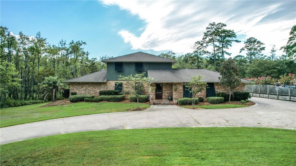 117 Doubloon Drive Slidell, LA 70461 - Photo 2 of 38