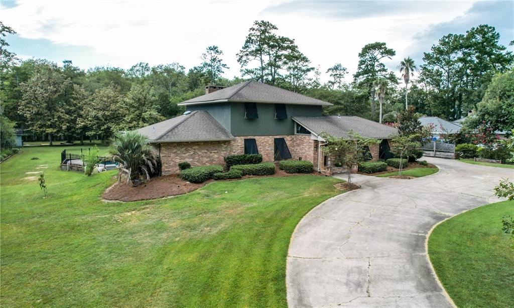 117 Doubloon Drive Slidell, LA 70461 - Photo 3 of 38