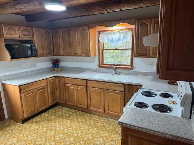 $695,000 | 1235 Lost Nation Road, Albany, VT 05827