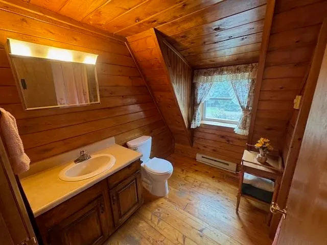 $695,000 | 1235 Lost Nation Road, Albany, VT 05827