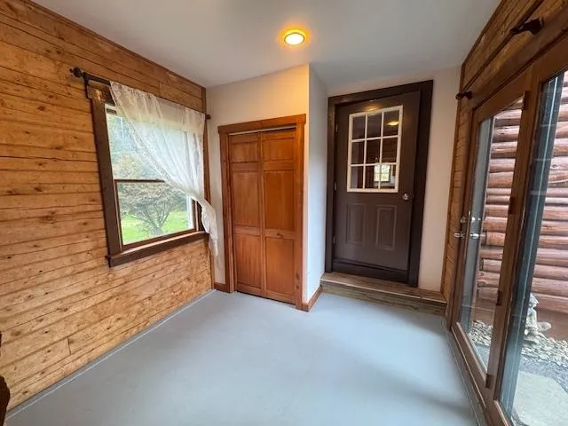 $695,000 | 1235 Lost Nation Road, Albany, VT 05827