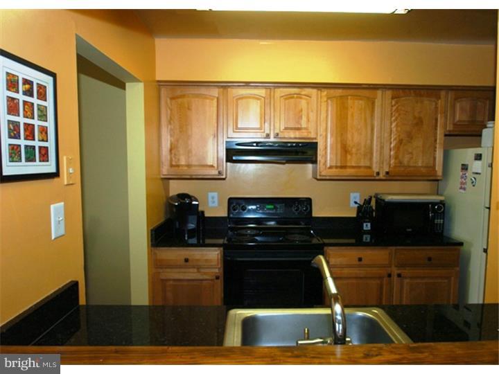 114 Sandra Road Voorhees, NJ 08043 - Photo 2 of 16 Kitchen