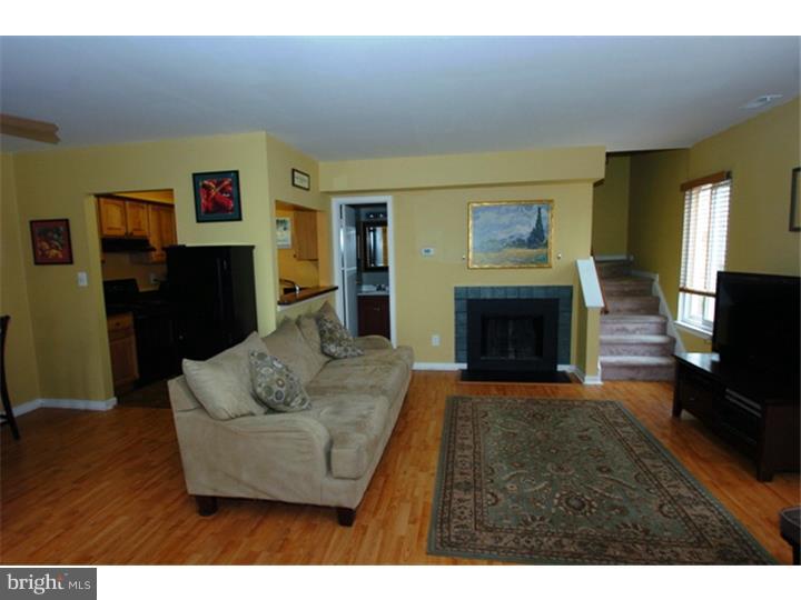 114 Sandra Road Voorhees, NJ 08043 - Photo 6 of 16 Living Room
