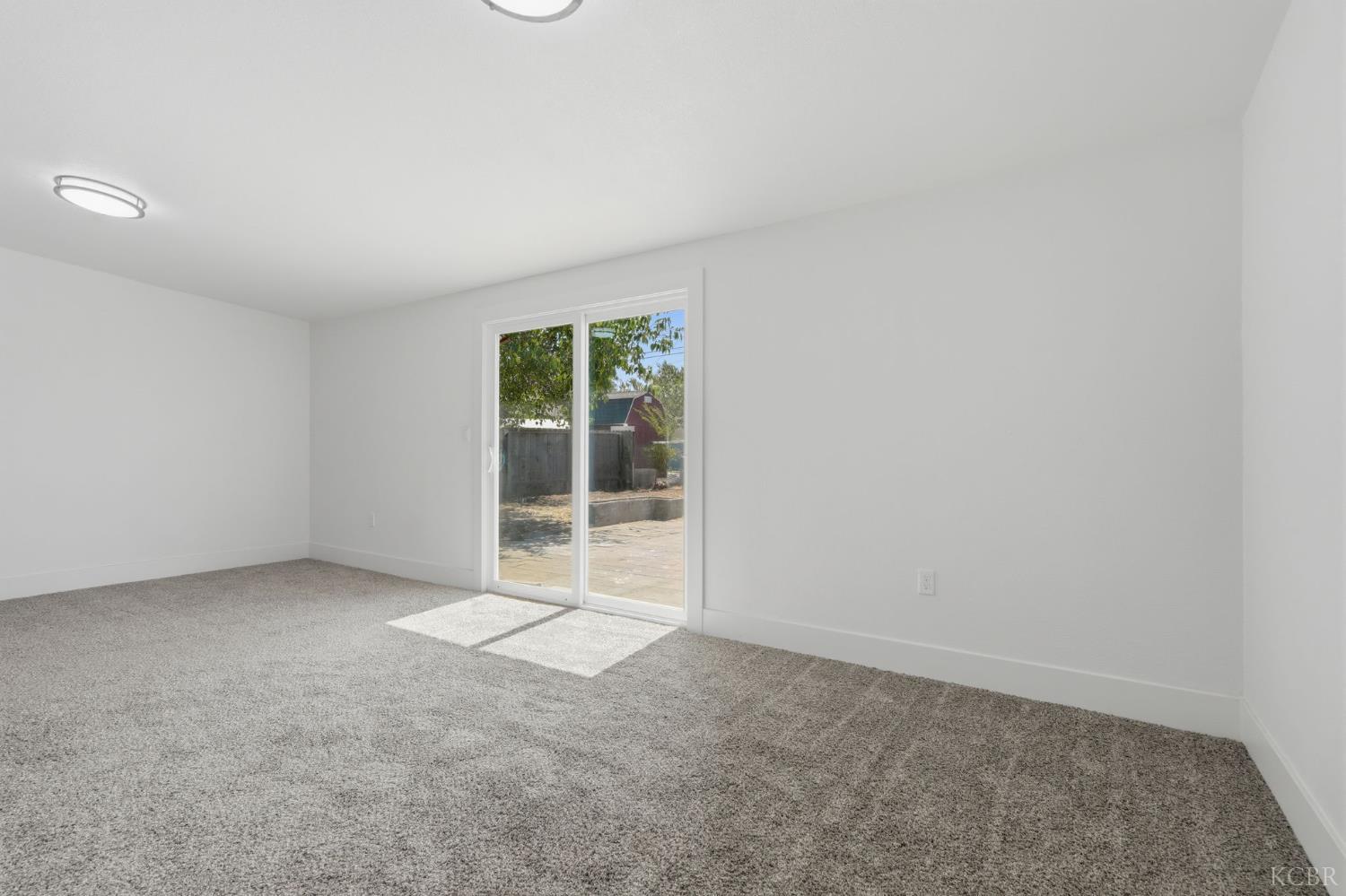 1145 D Street Reedley, CA 93654 - Photo 35 of 40 Gallery Image 35