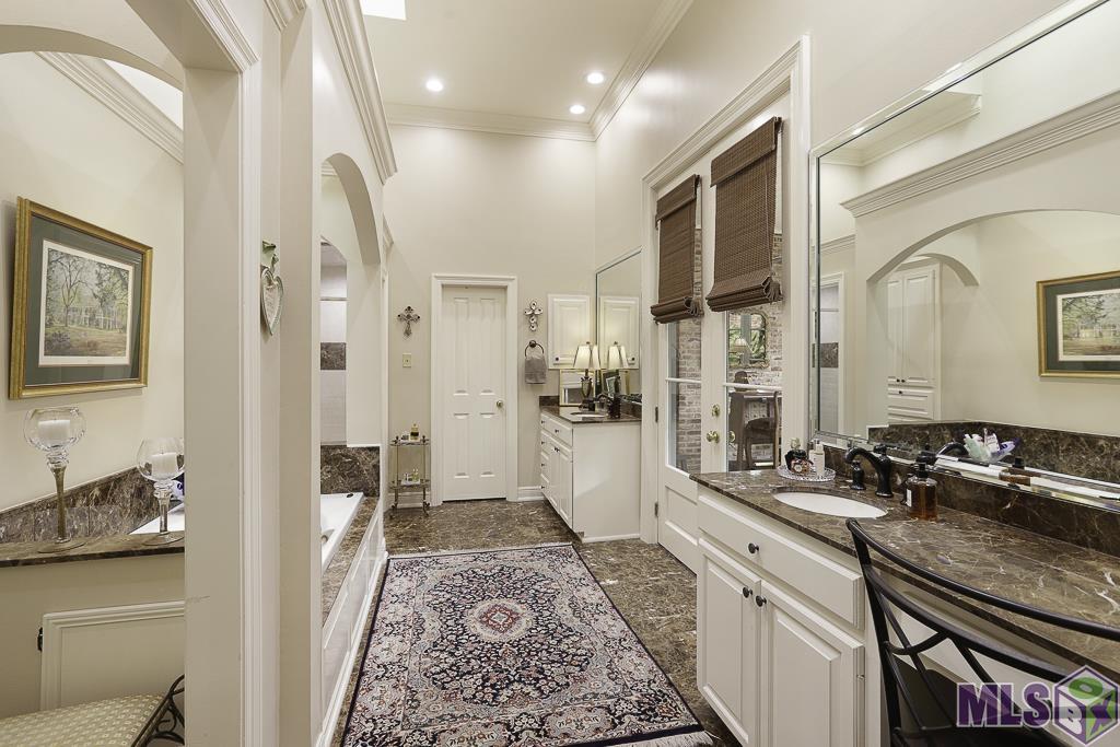 12455 Windermere Oaks Court Baton Rouge, LA 70810 - Photo 25 of 42
