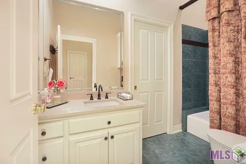 $624,900 | 12455 Windermere Oaks Court, Baton Rouge, LA 70810