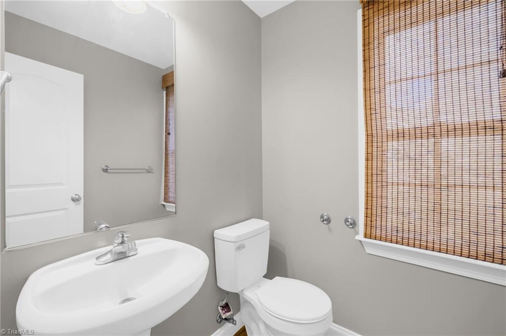 2608 Urban Loop Road Reidsville, NC 27320 - Photo 20 of 27 Gallery Image 20