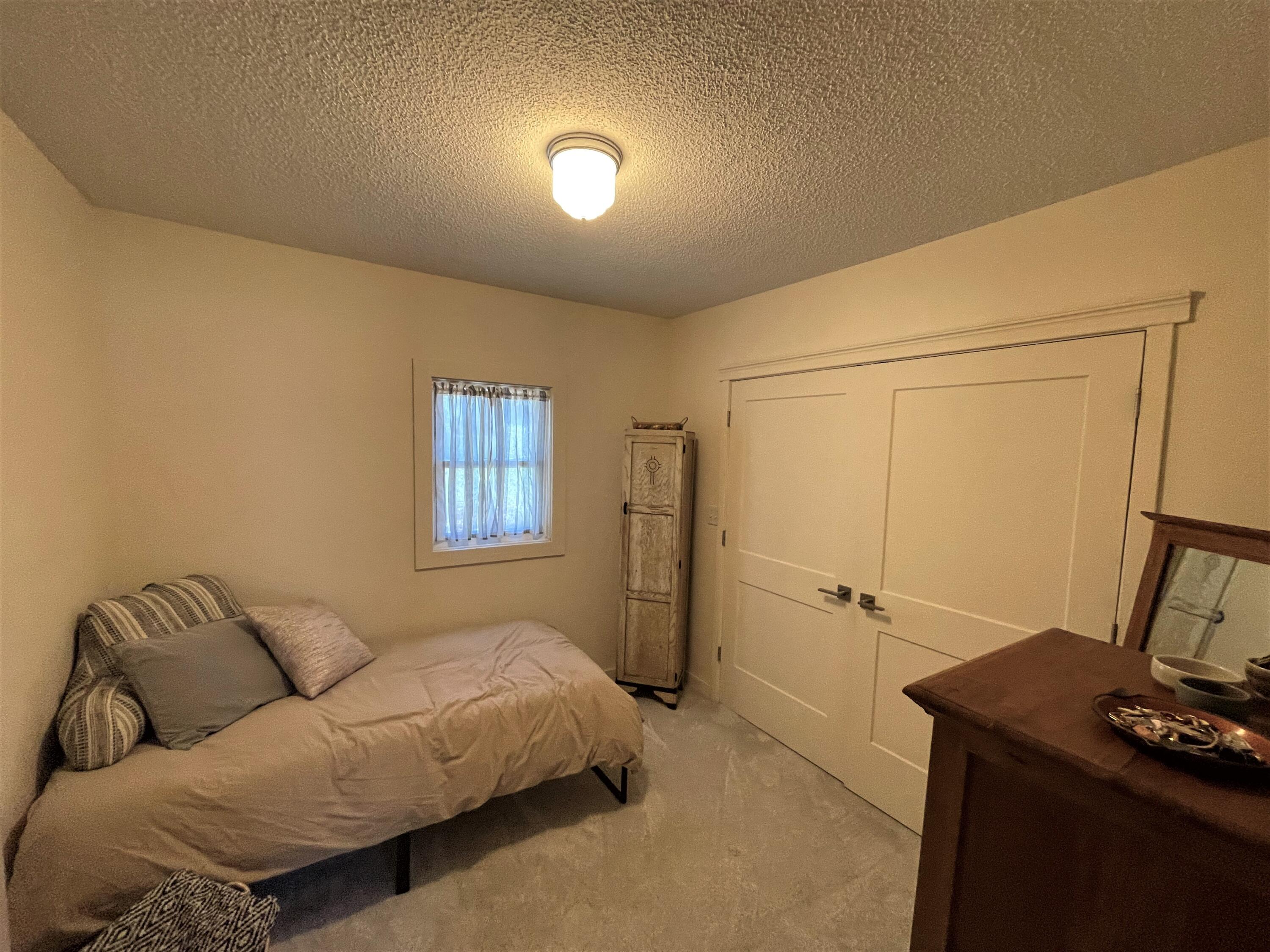 178 Seneca Road Benton Harbor, MI 49022 - Photo 18 of 42 IMG-1106