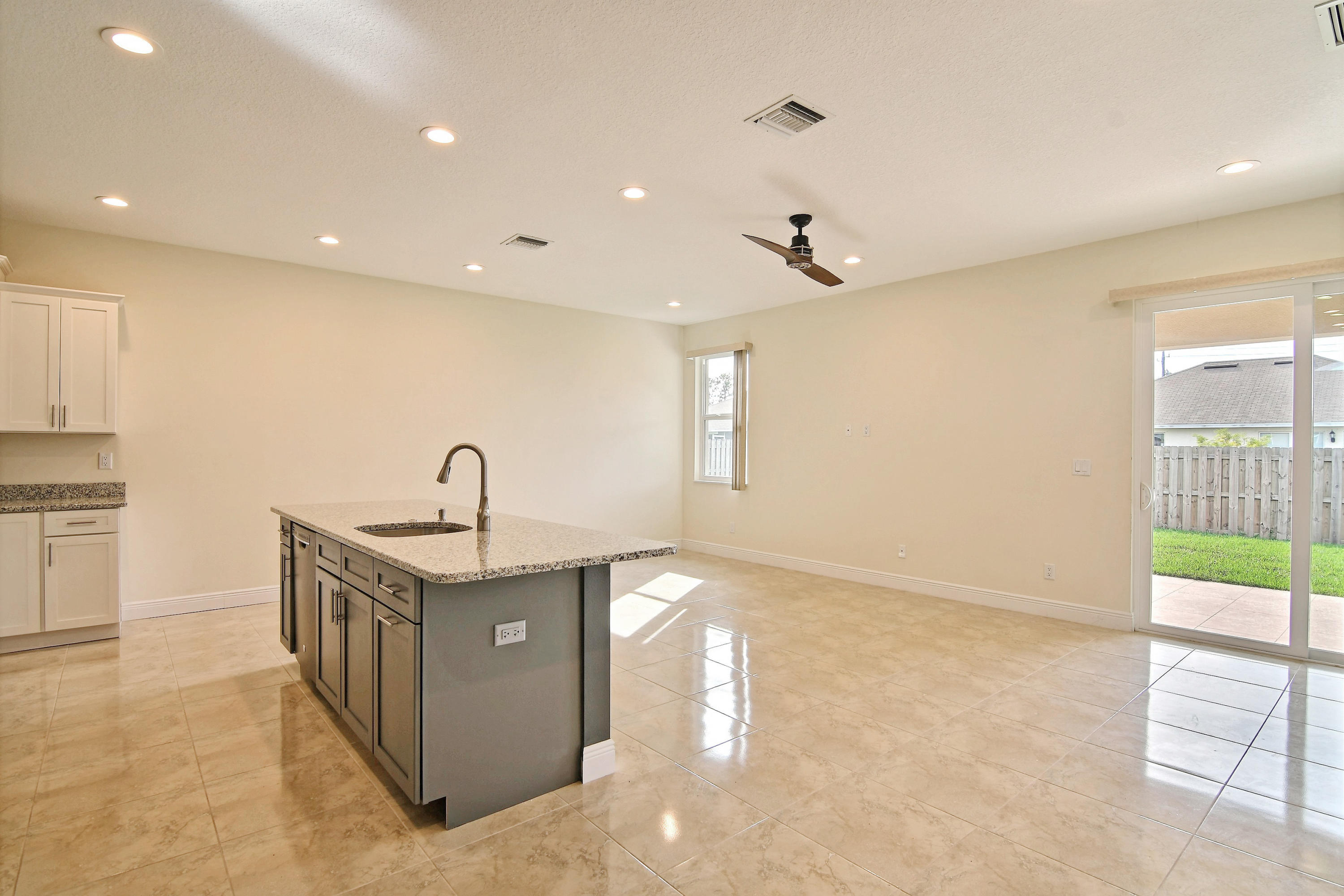 2326 Southwest Neal Road Port St. Lucie, FL 34953 - Photo 12 of 36 Image023