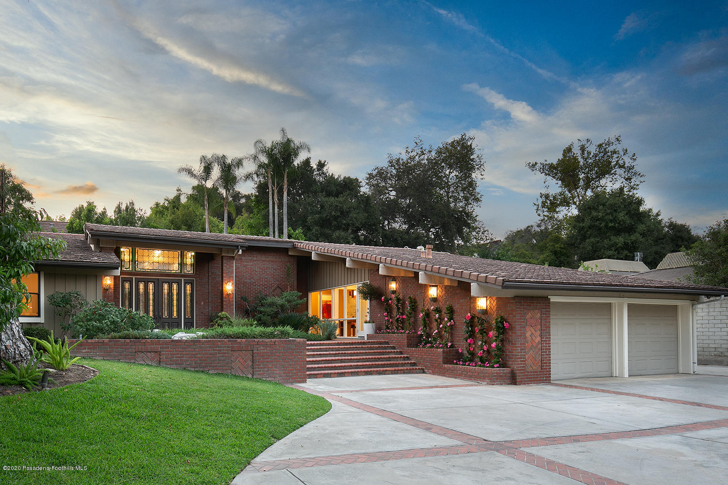 1225 Mesa Road San Marino, CA 91108 - Photo 45 of 48 a view of a yard and front view of a house